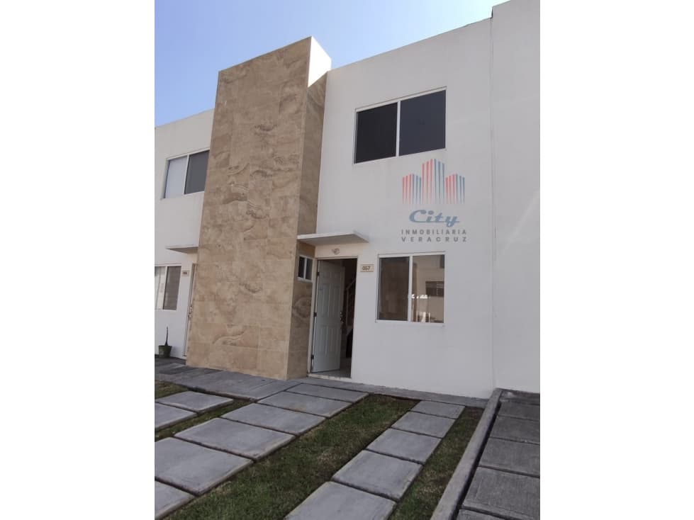 VENTA DE CASA EN FRACC LOS HEROES — foto 1