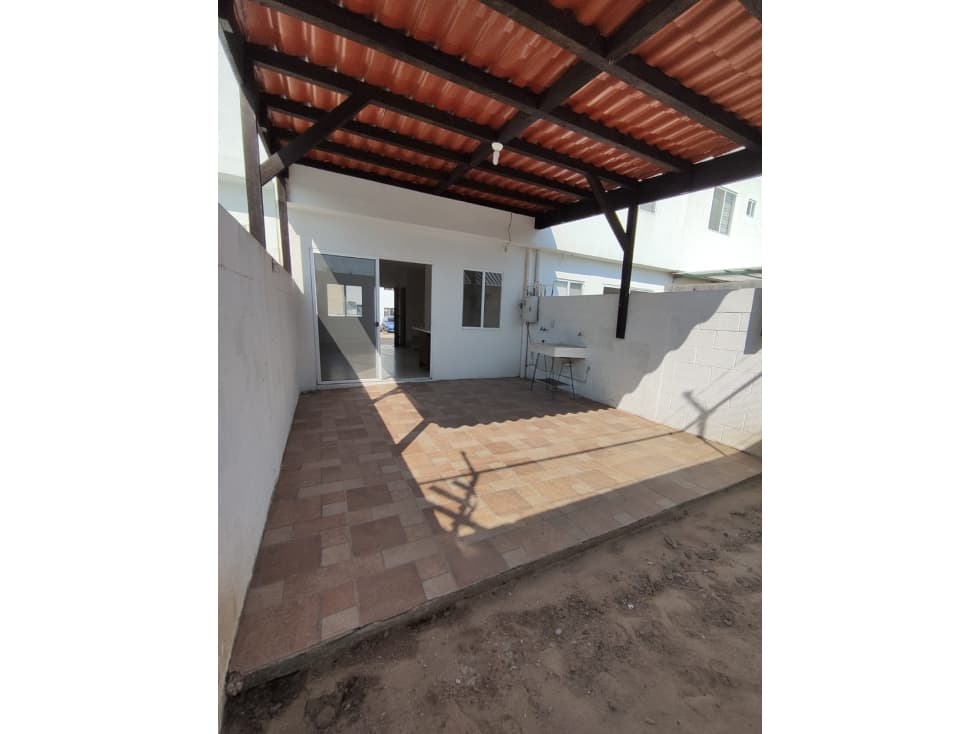 VENTA DE CASA EN FRACC LOS HEROES — foto 3