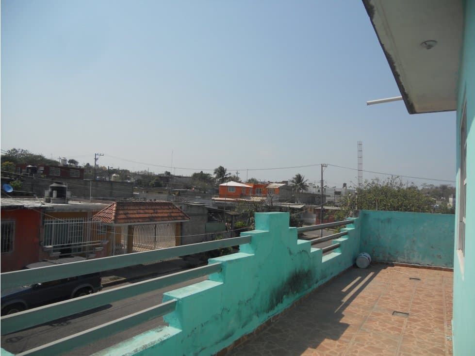 VENTA DE CASA AMPLIA EN LA RESERVA — foto 6