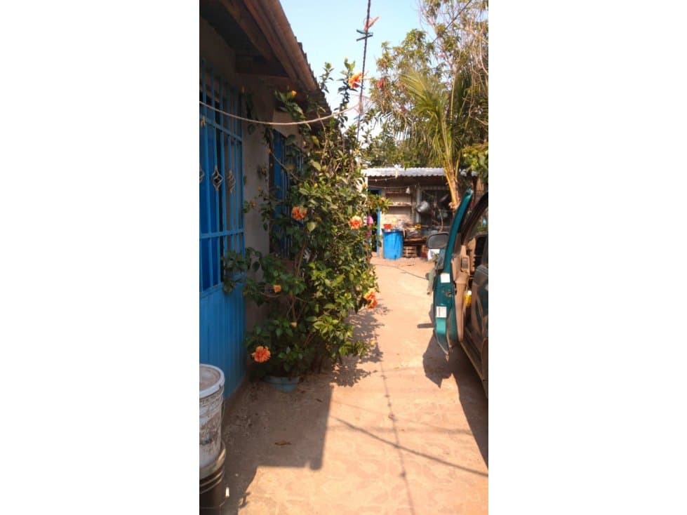 VENTA DE CASA CON TERRENO EN EL COYOL — foto 2