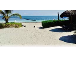 venta de pequeño Hotel restaurante en la playa