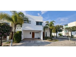 Casa en venta en Lomas de Angelópolis Puerta Blanca