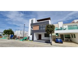 Casa en venta en Lomas de Angelópolis Parque Nuevo León