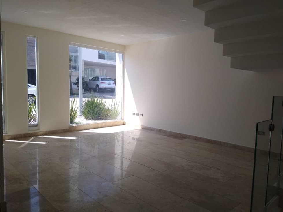 Casa en venta en Parque Hidalgo Lomas de Angelópolis — foto 2