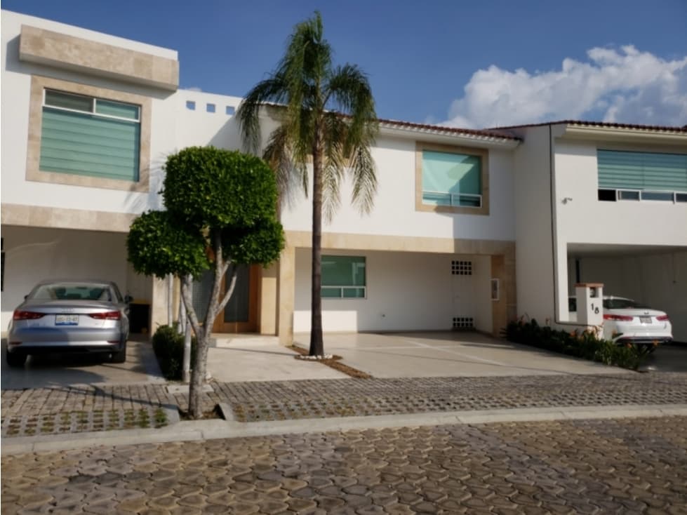 Casa en venta Lomas de Angelópolis — foto 1
