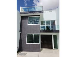 Casa en Venta en Fracc. Urbalia Cuautlancingo, Puebla.