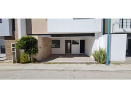 Casa en venta en Recta a Cholula