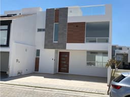 Casa en venta Lomas de Angelópolis, Parque Mediterráneo Puebla.
