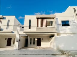 Casa en venta en la Col. Guadalupe Mainero, Tampico. OFI-V002