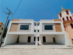 Casa en venta en la Col. Guadalupe Mainero, Tampico. OFI-V003
