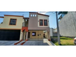 Casa en renta Bosques de Linda Vista