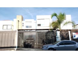 02501 SE VENDE CASA EN RESIDENCIAL VILLANATY , AGUASCALIENTES.