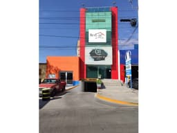 02060 SE RENTAN OFICINAS SOBRE AVENIDA SEGUNDO ANILLO PTE.