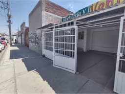 02421 SE VENDEN LOCALES UBICADOS EN LOS LAURELES, AGUASCALIENTES. 