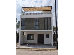 ???????02482 SE VENDE CASA EN RESIDENCIAL SANTA BARBARA, AGS.
