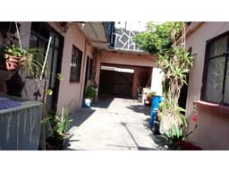 CASA 200M2 VENTA CERCA AEROPUERTO D.F. V. CARRANZA