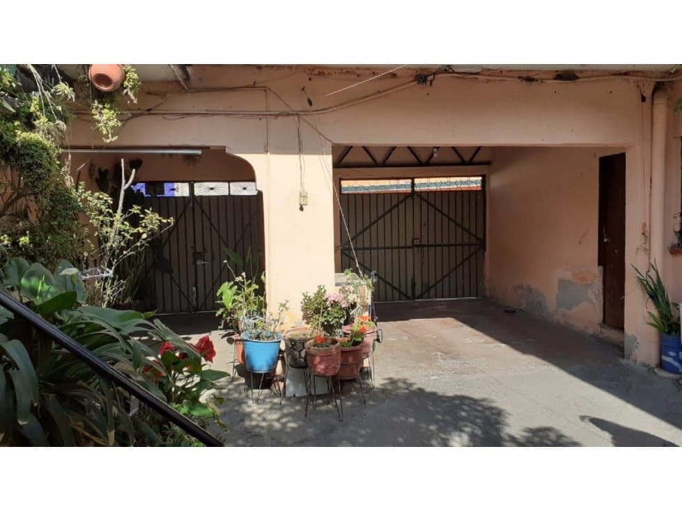 CASA 200M2 VENTA CERCA AEROPUERTO D.F. V. CARRANZA — foto 2