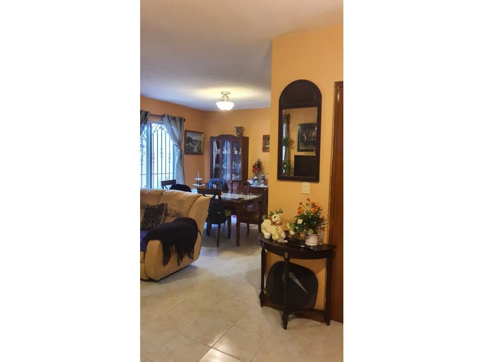 Excelente Casa en Venta en Cumbres de Santa Clara — foto 4