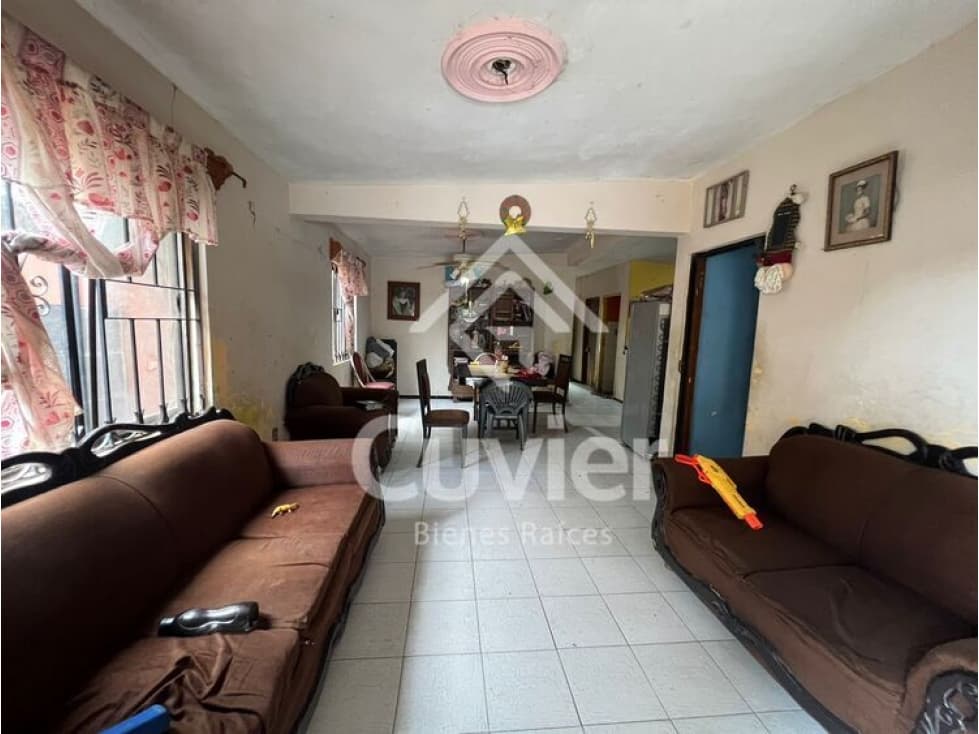 CV778-VG CASA EN VENTA, COL. PETROQUIMICAS — foto 2