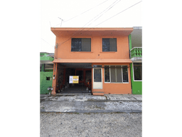 CV377-RI CASA EN VENTA, COL. ARBOLEDAS