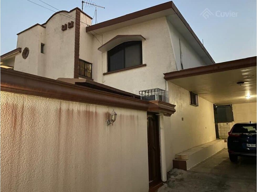 CV285-VG CASA EN VENTA, COL. PETROLERA — foto 2