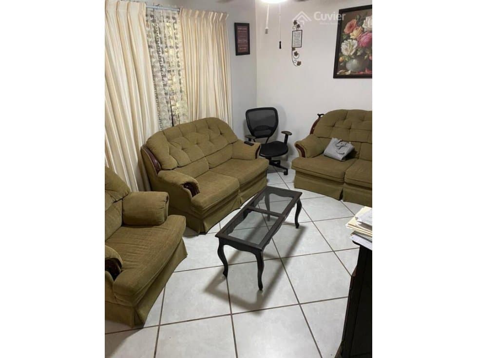 CV377-RI CASA EN VENTA, COL. ARBOLEDAS — foto 2