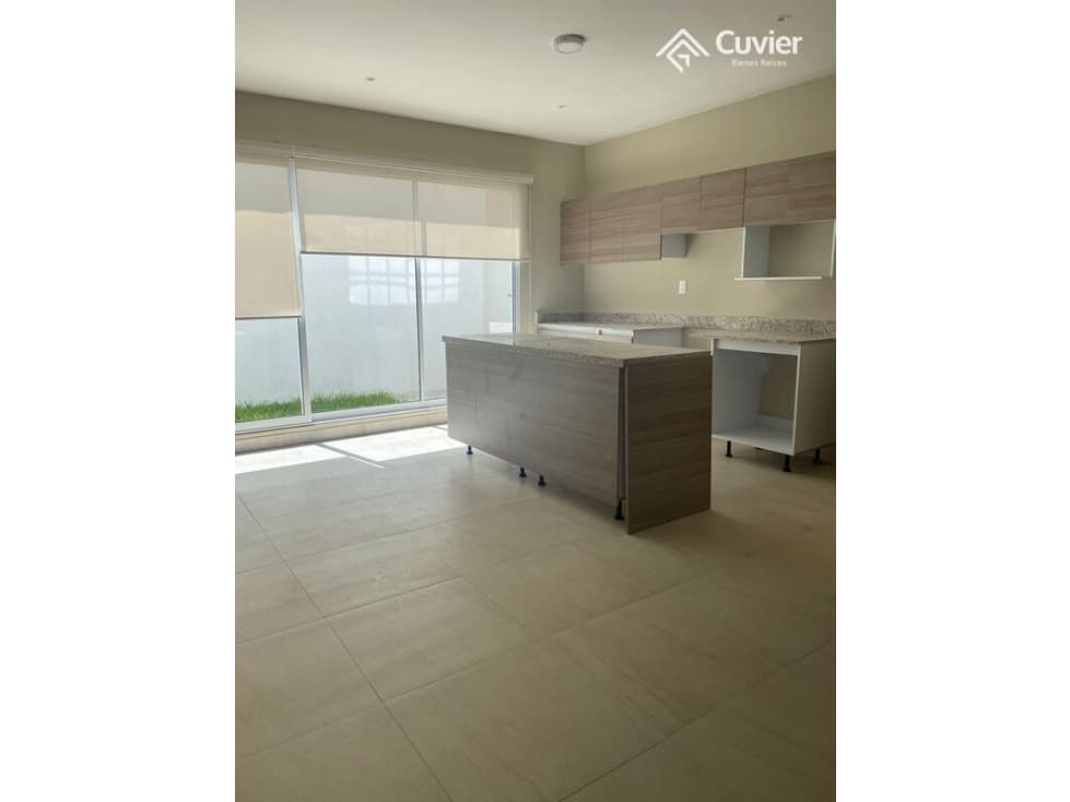 CV526-VG CASA EN VENTA, FRACC. FLORESTA — foto 2
