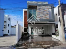 CV717-DE CASA EN VENTA, FRACC. VILLA SAN PEDRO