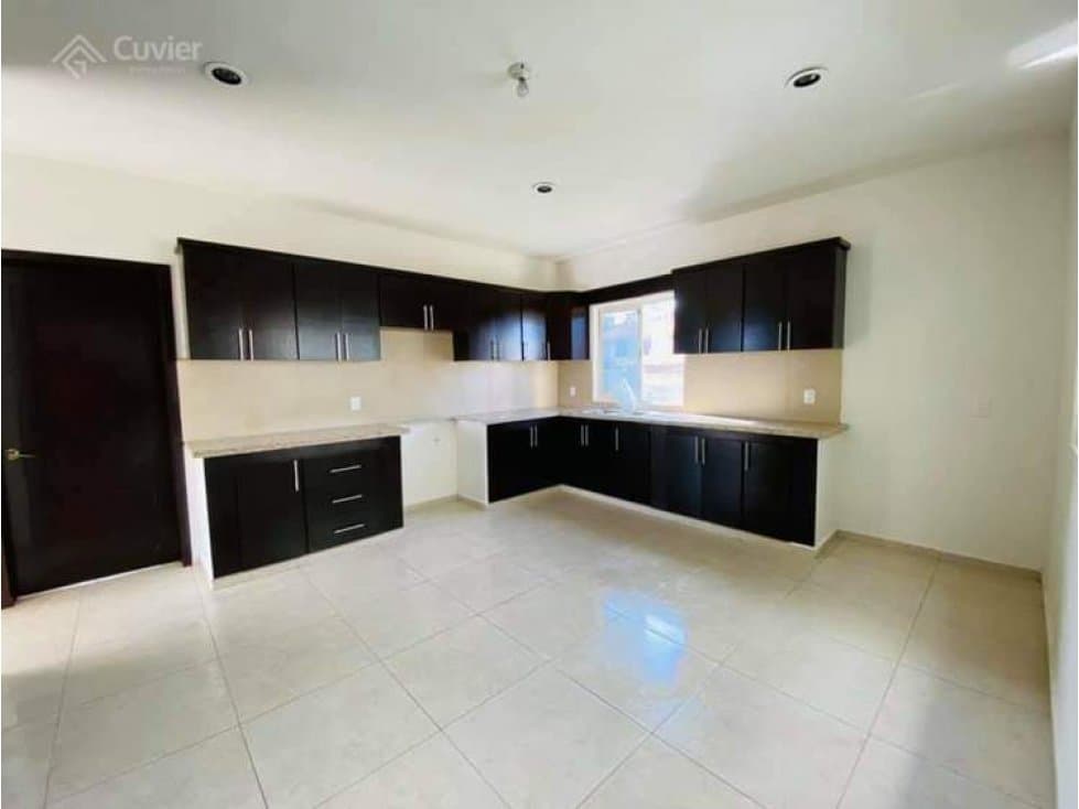 CV346-AC  CASA EN VENTA, LAGUNAS DE MIRALTA — foto 2