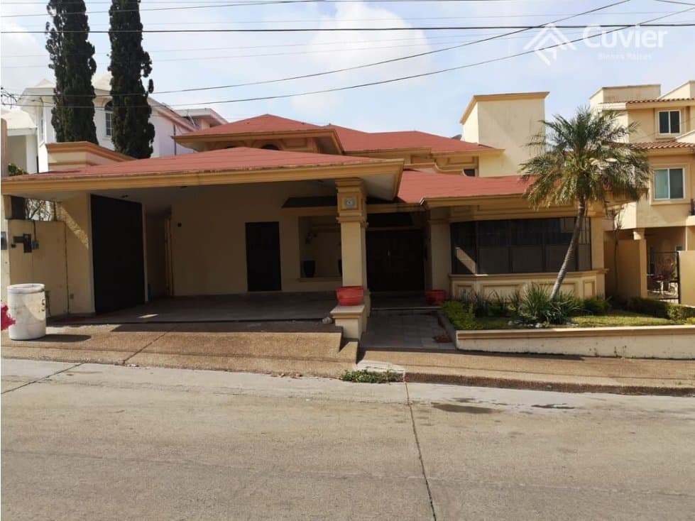 CV465-AC CASA EN VENTA, COL. FLAMBOYANES — foto 1