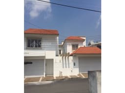 CASA EN VENTA COL. PETROLERA