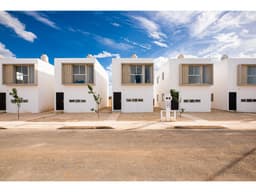 Casa en venta al oriente de Merida Yucatan (Inmediata) M95