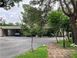 CASA EN RENTA SAN PEDRO CON USO COMERCIAL UNA PLANTA  LSL