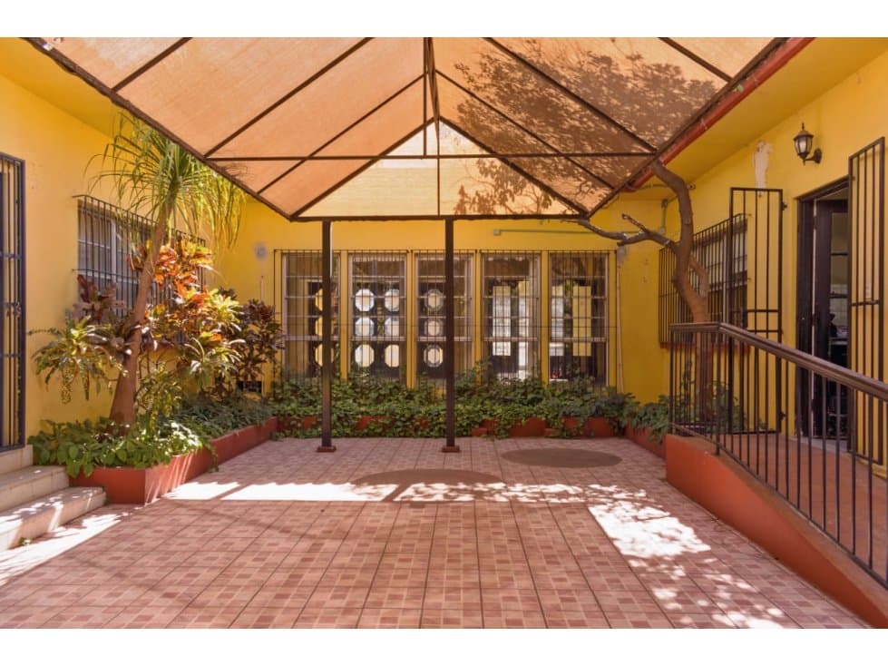CASA EN VENTA EN MONTERREY CENTRO, EXCELENTE UBICACION. NLC — foto 1