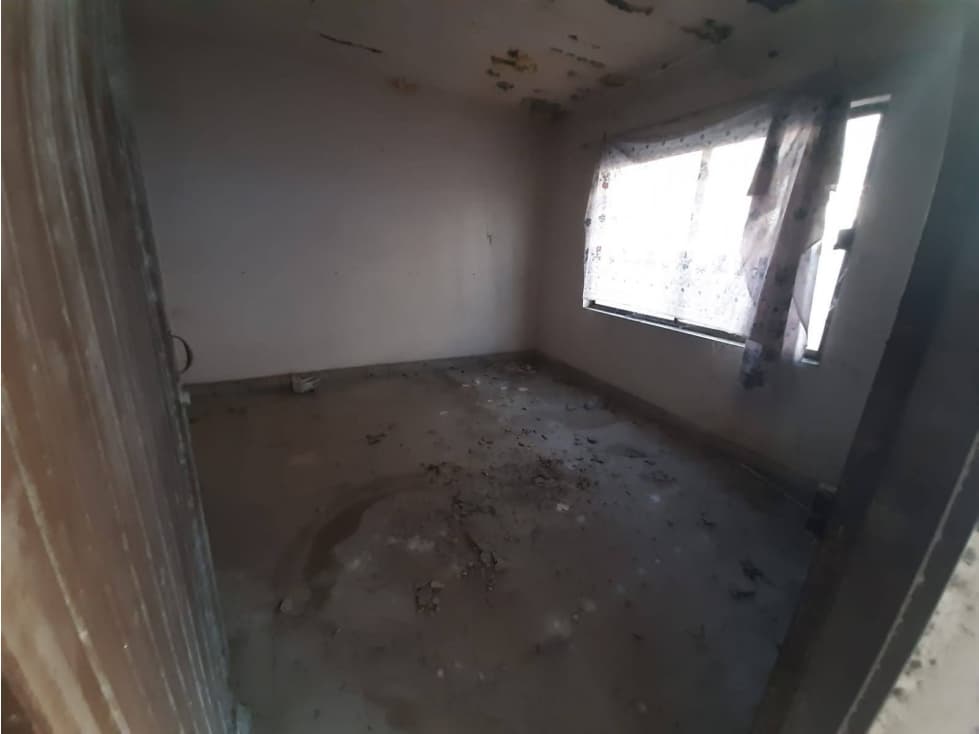 CASA EN VENTA  EN CENTRO DE SAN NICOLAS PARA REMODELAR — foto 6
