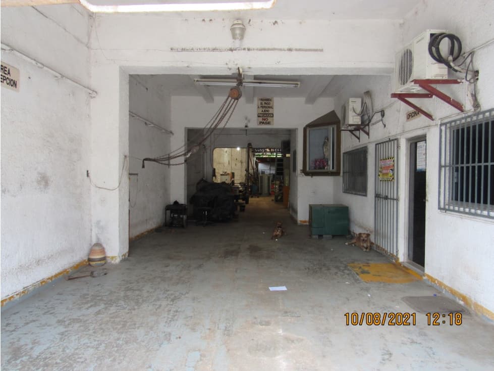 Oficina o Taller sobre calle 46 centro San Cristobal — foto 2