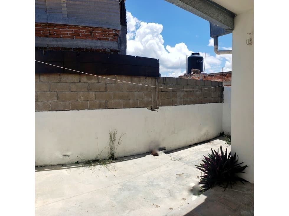 CASA EN CENTENARIO — foto 6