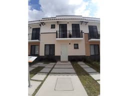 VENTA CASA NORTE AGS GALERIAS SEGURIDAD SERVICIOS