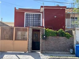 Casa en venta, Fraccionamiento Oasis Ote. (Atrás de Regal)