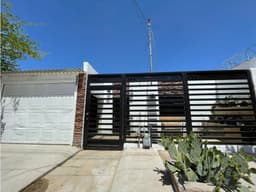 Casa en venta Col. La Cuesta 2