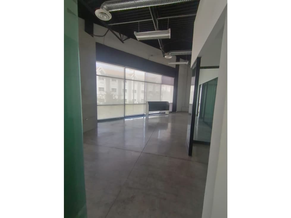 Oficinas corporativas Misión del Sol 166 m2 — foto 2