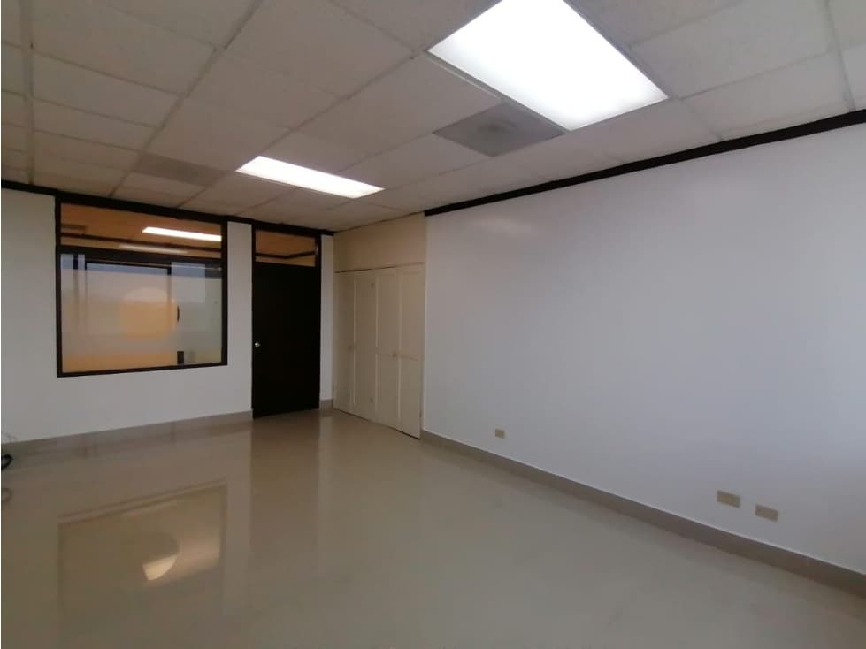 Oficina Ejecutiva en renta, Edificio Campestre — foto 3