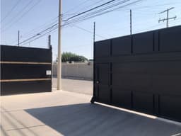 Terreno en venta. Calle Panamericana
