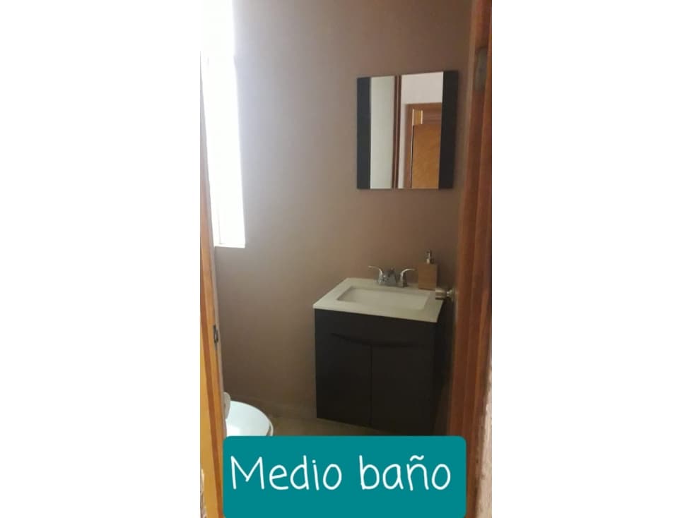 Casa 2 Pisos en coto — foto 2