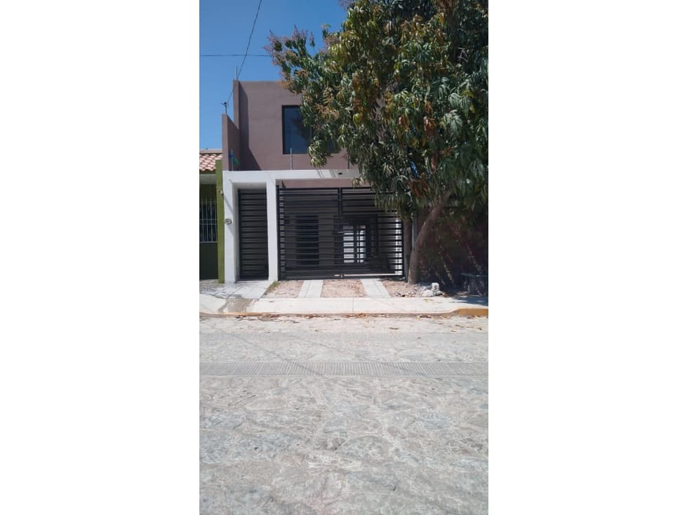 CASA COMODA Y NUEVA EN TERAN — foto 1