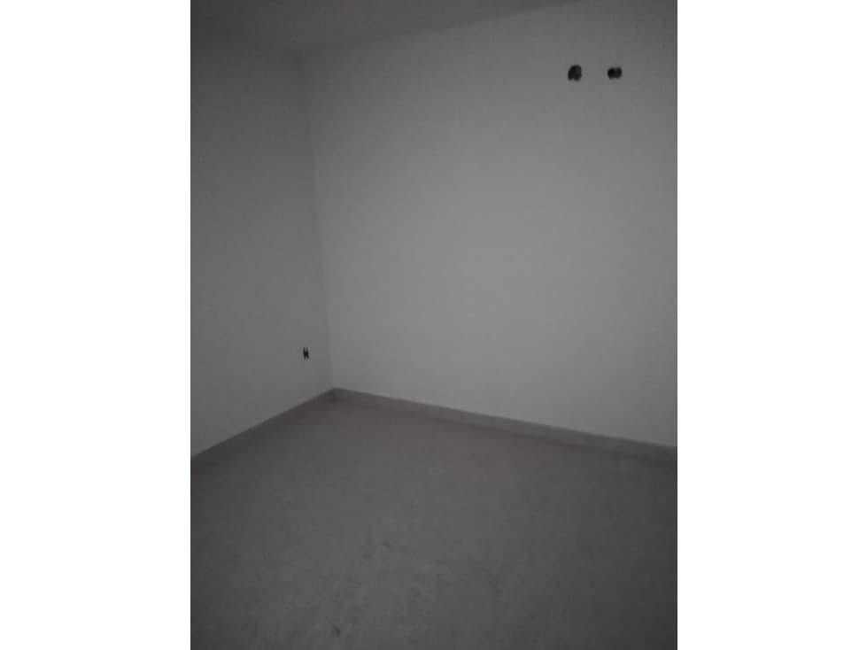 CASA COMODA Y NUEVA EN TERAN — foto 4