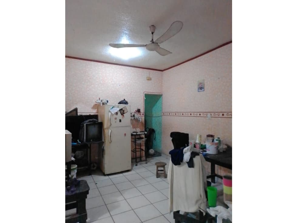 CASA EN VENTA COL. LAS GRANJAS — foto 4