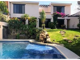 VENTA DE CASA RESIDENCIAL LAS FINCAS EN JIUTEPEC