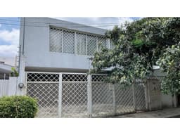 CASA EN VENTA EN JARDINES DEL BOSQUE GUADALAJARA JALISCO