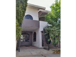 CASA EN VENTA EN FRACC. ALTA VILLA VILLA DE ALVAREZ COLIMA